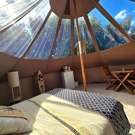 Les Nuits De Cassiopee Bed & Breakfast Sorde-lʼAbbaye Exterior foto