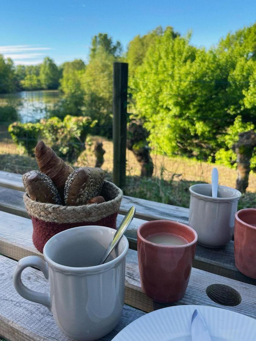 Les Nuits De Cassiopee Bed & Breakfast Sorde-lʼAbbaye Cameră foto