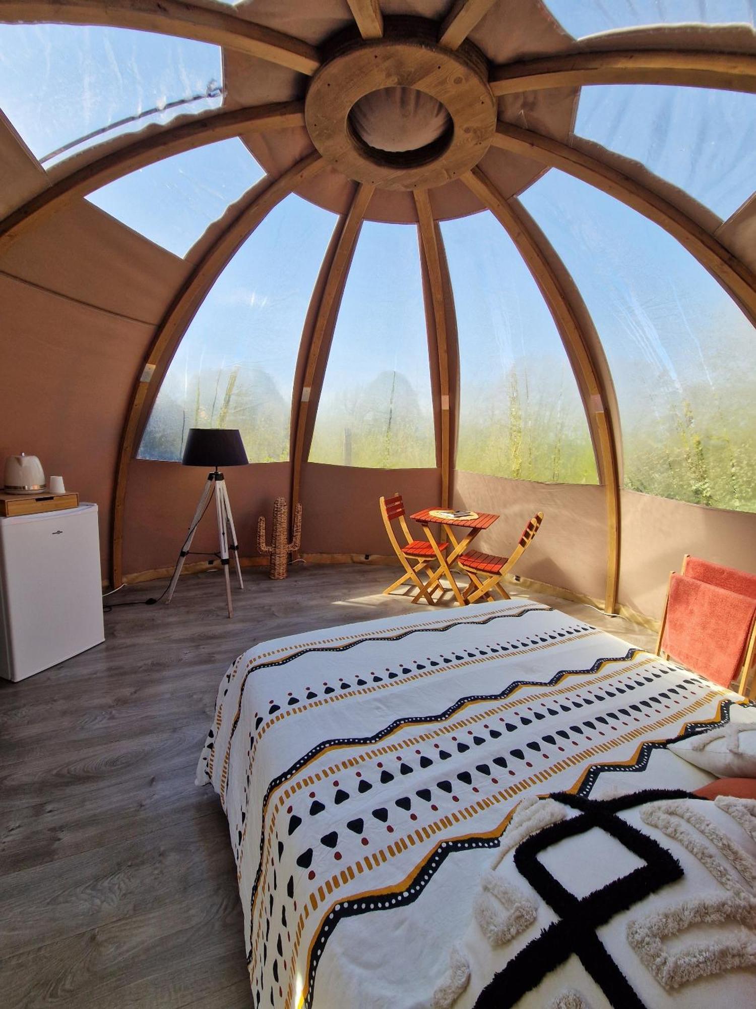 Les Nuits De Cassiopee Bed & Breakfast Sorde-lʼAbbaye Cameră foto
