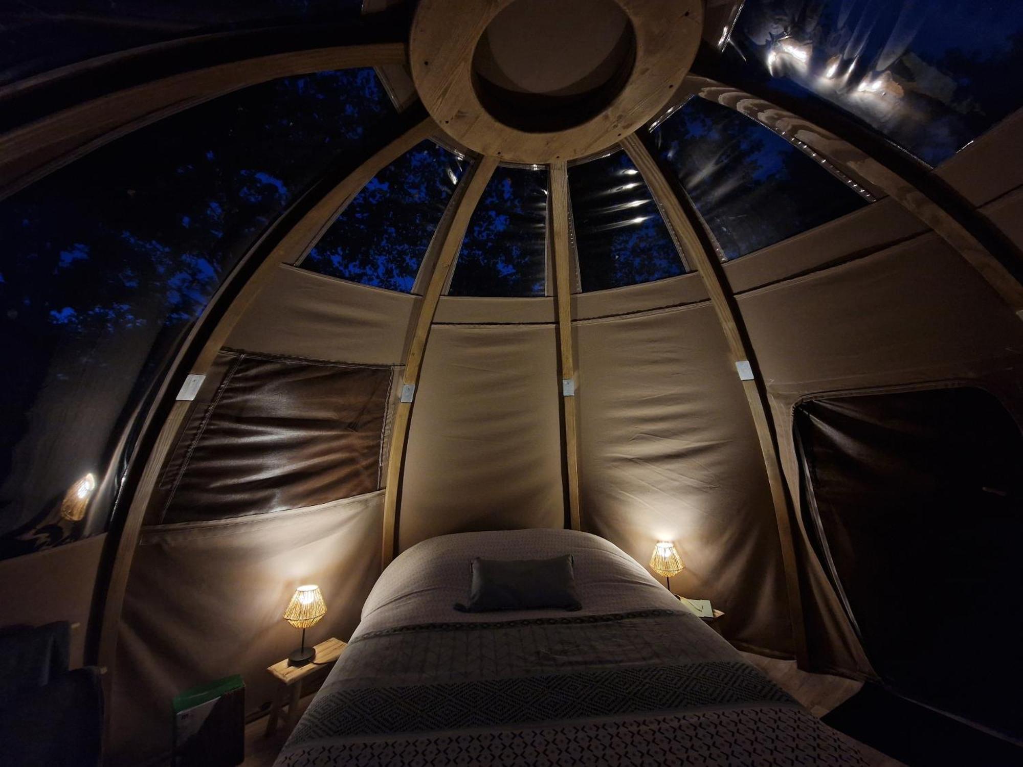 Les Nuits De Cassiopee Bed & Breakfast Sorde-lʼAbbaye Cameră foto