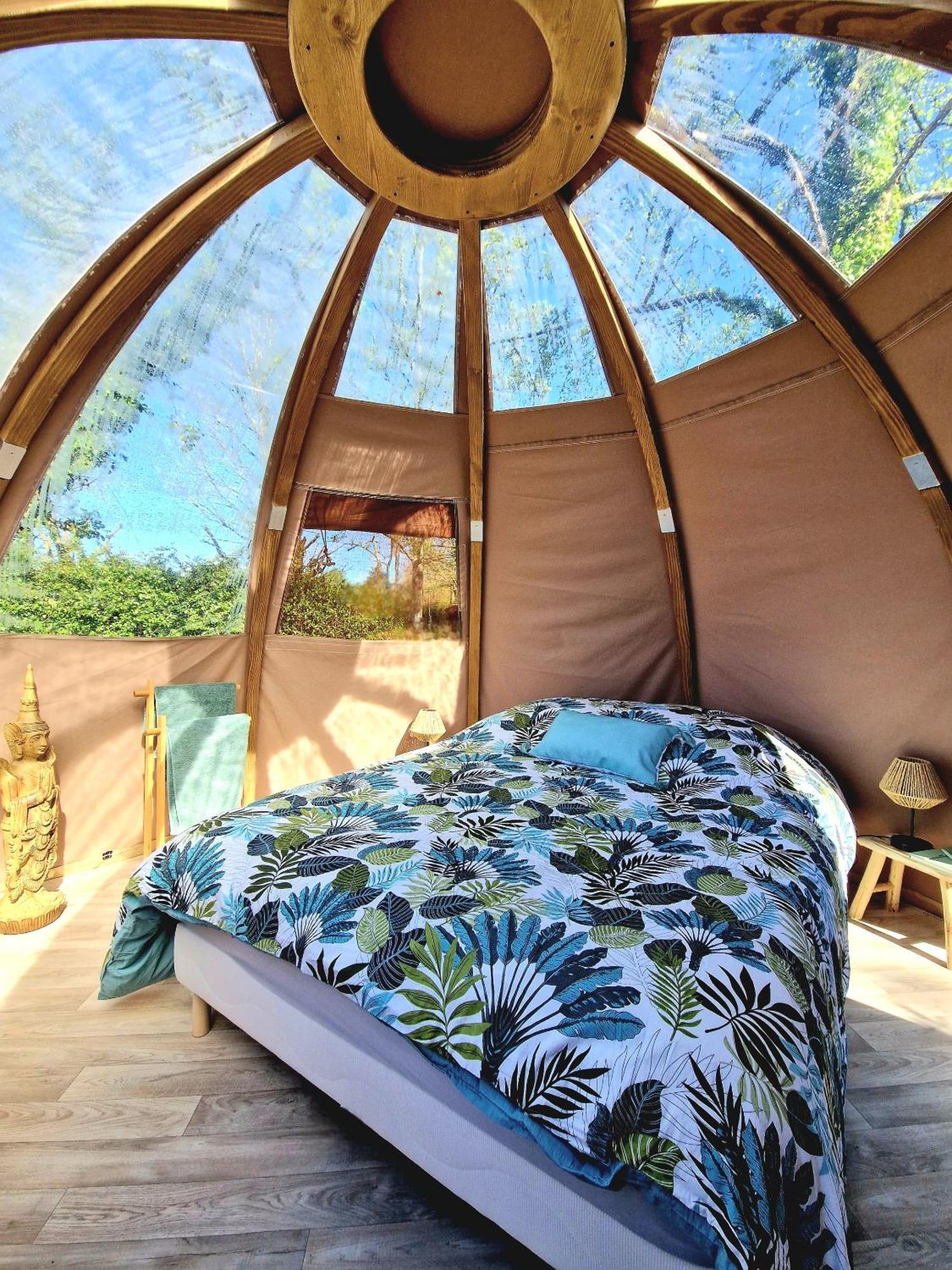 Les Nuits De Cassiopee Bed & Breakfast Sorde-lʼAbbaye Cameră foto