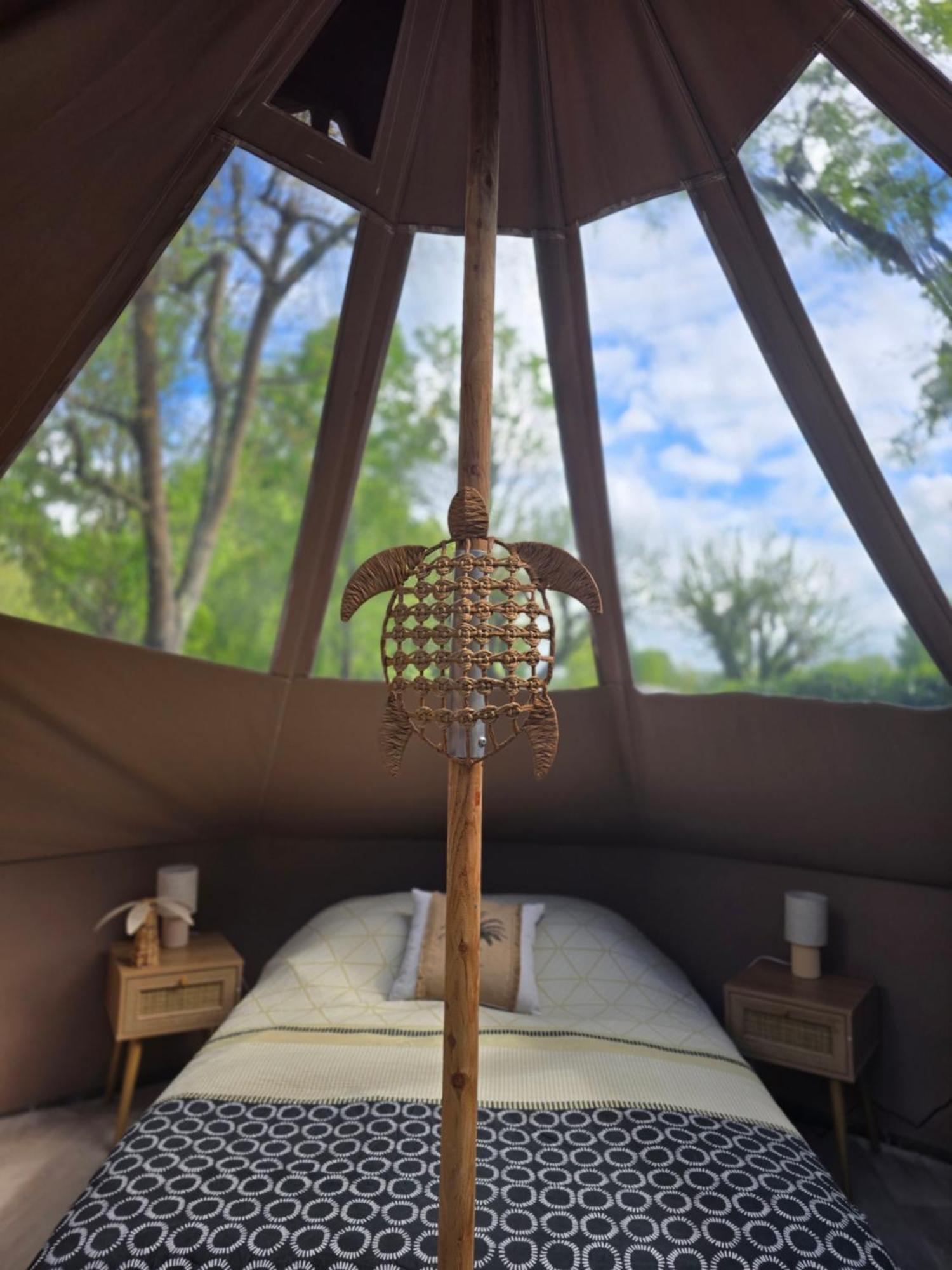 Les Nuits De Cassiopee Bed & Breakfast Sorde-lʼAbbaye Exterior foto